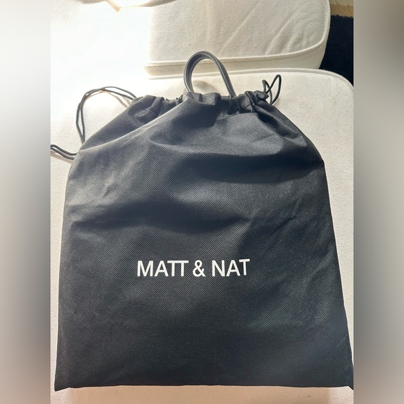 Black Leather Matt & Nat Bag - Picture 2 of 9